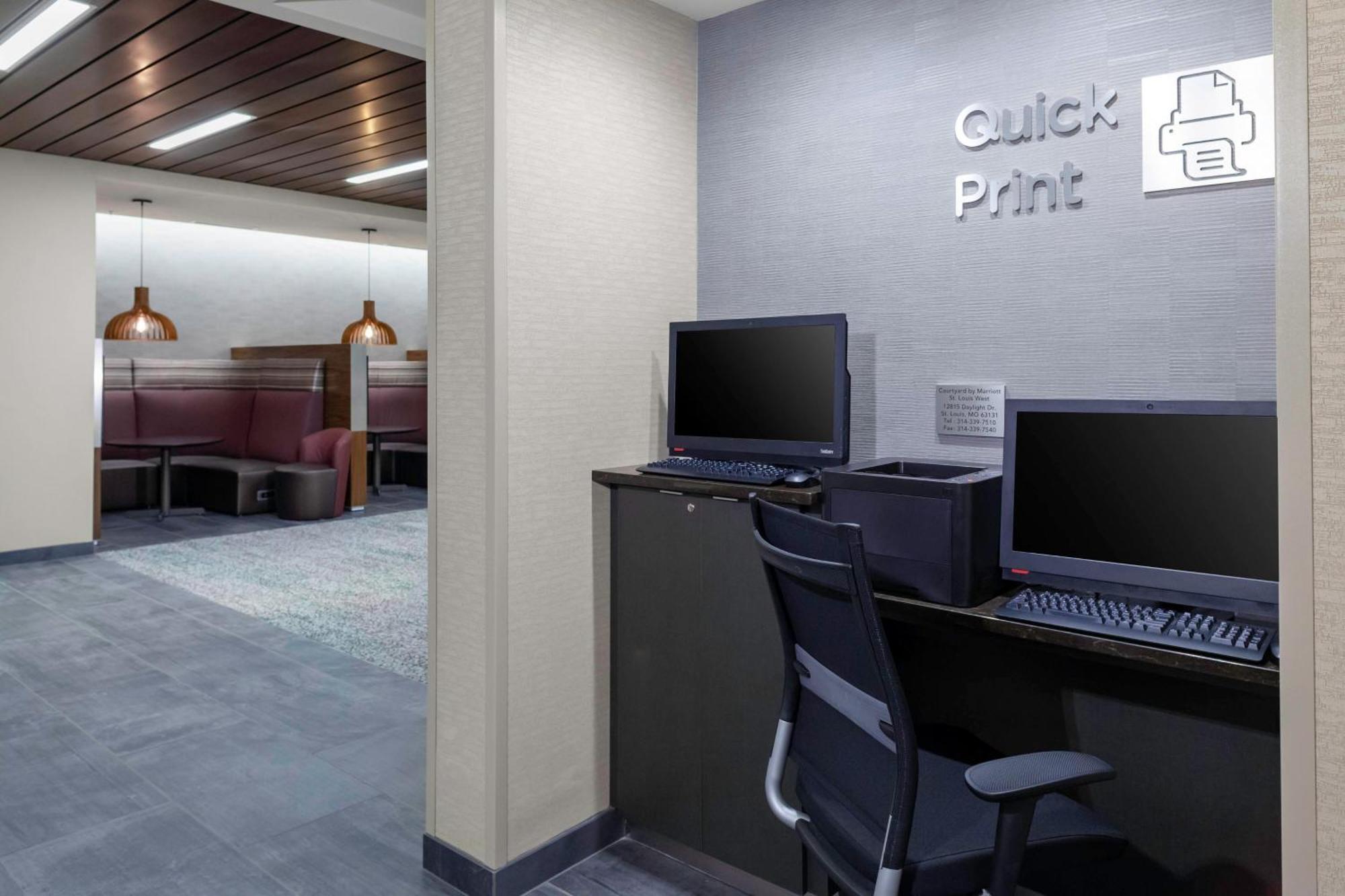 Hotel Courtyard By Marriott St. Louis West County Town and Country Zewnętrze zdjęcie